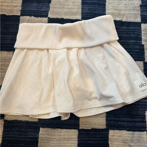 ALO Yoga Cream Skirt